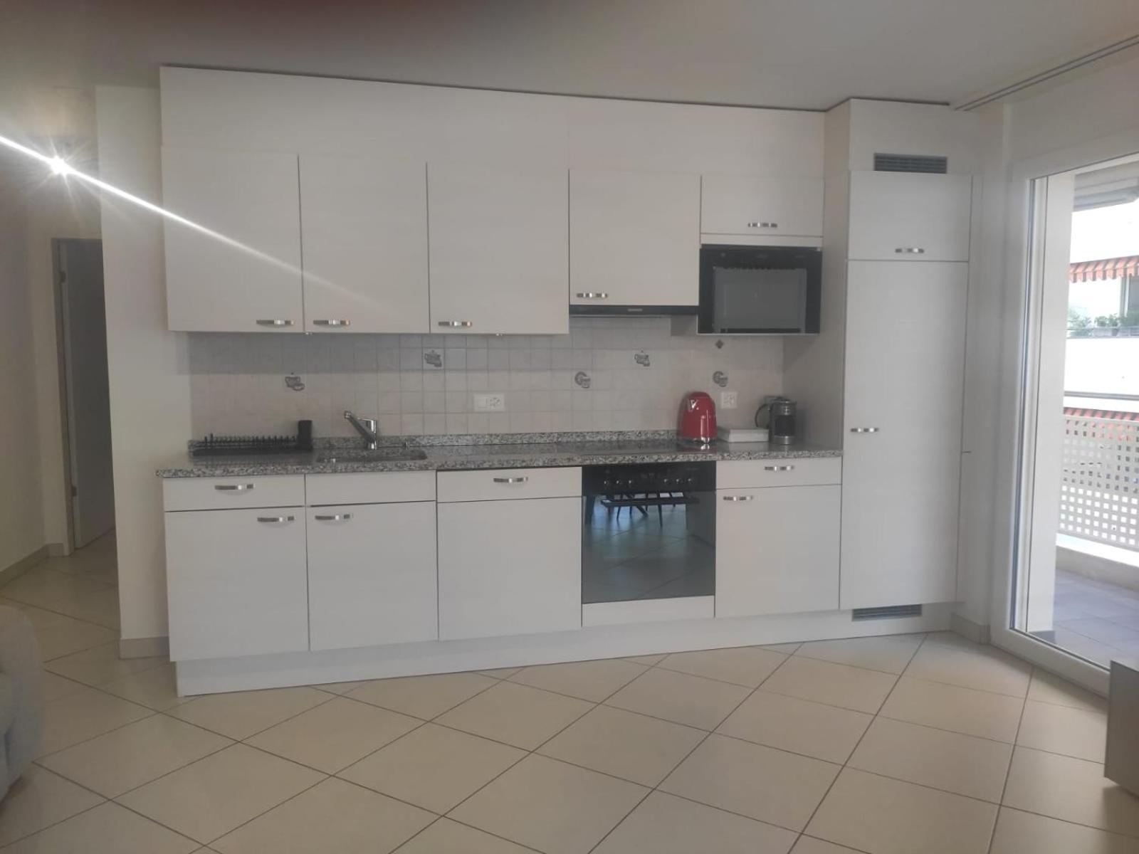 Apartamento Casa Renoir - Schritte Zum Zee Locarno Exterior foto