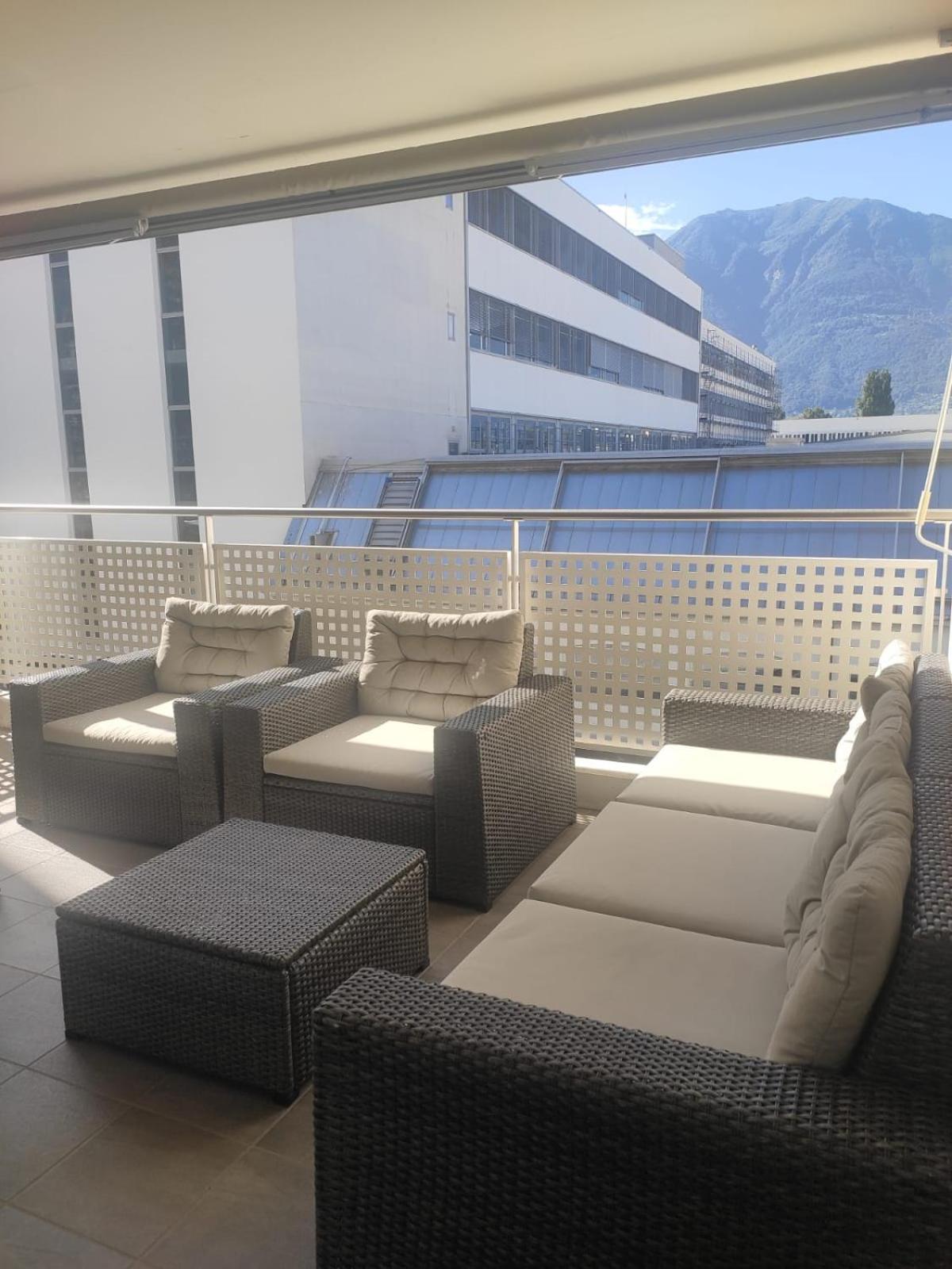 Apartamento Casa Renoir - Schritte Zum Zee Locarno Exterior foto
